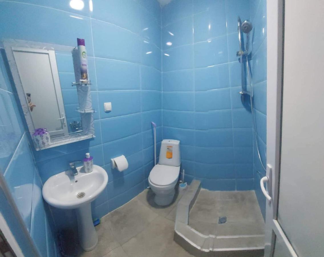 Luka Apartman Tbiliszi Kültér fotó