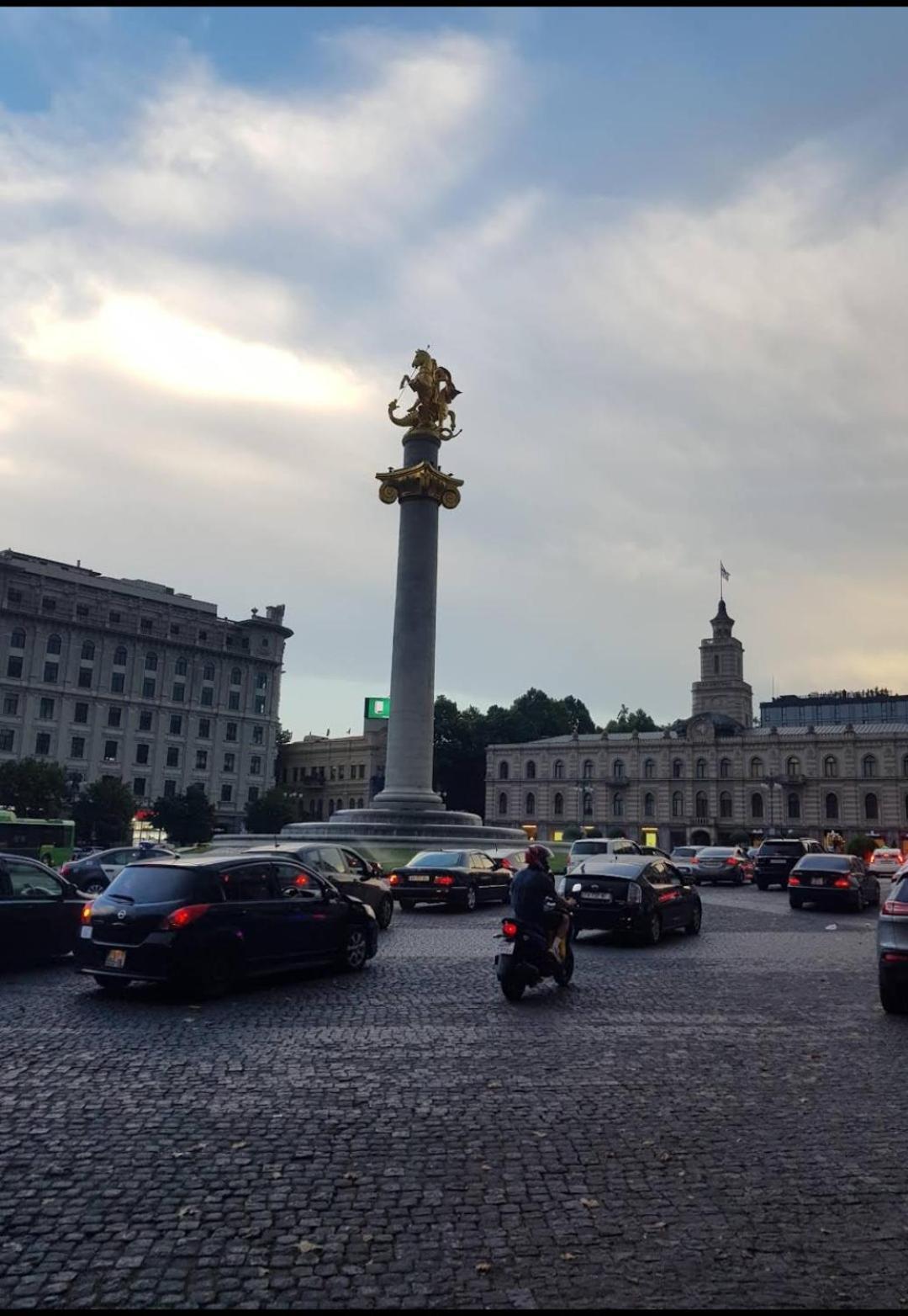 Luka Apartman Tbiliszi Kültér fotó